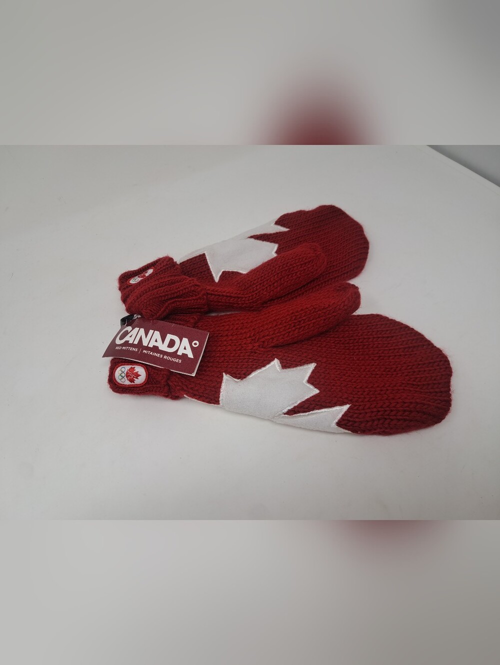 NWT Hudson's Bay Company Winter Gloves Mittens Canada Olympics Red Adult L/XL